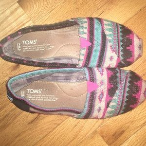practically BRAND NEW Toms, worn a few times
