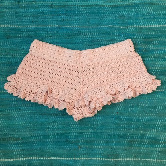 Crochet Peachy Shorts