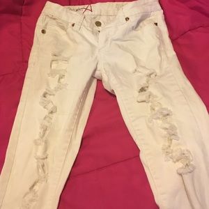 White ripped skinny jeans