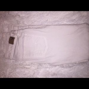 Women's White American Eagle skinny jeans