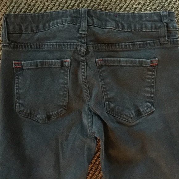 Black slim jeans in great shape! - Picture 3 of 3