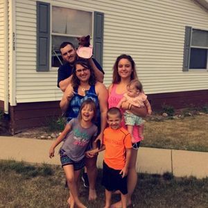 Meet your Posher, Eden