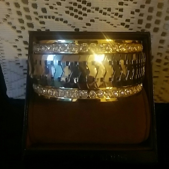 Beautiful Rhinestone Studded Cuff Bracelet
