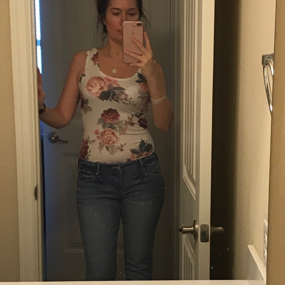 Express Jeans - Picture 2 of 8