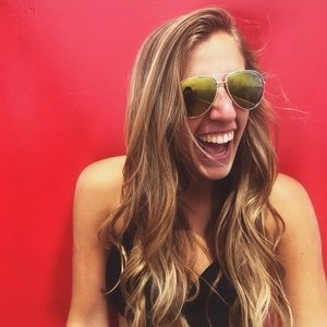 Meet your Posher, Annmarie