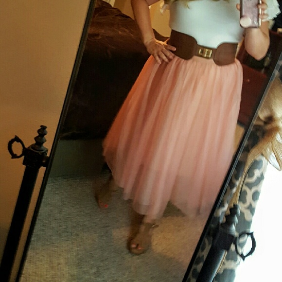 Peach long tutu - Picture 3 of 4