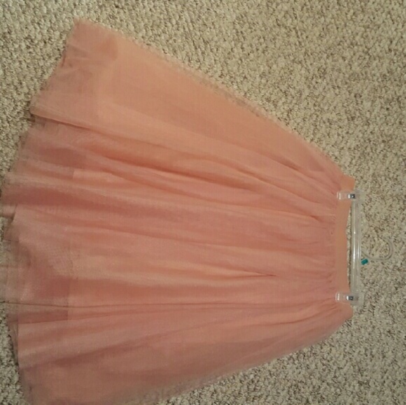 Peach long tutu - Picture 4 of 4