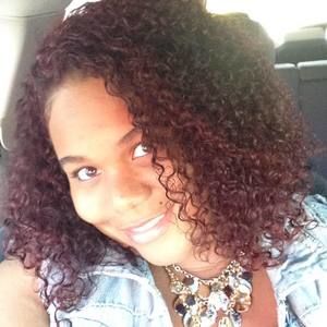 Meet your Posher, Karena