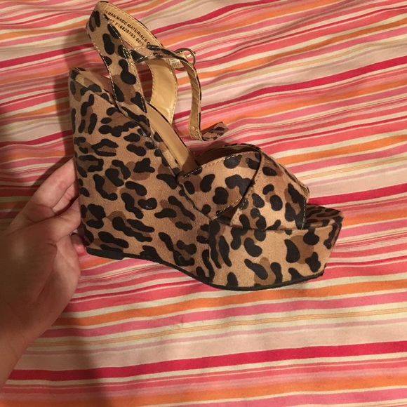 Cheetah Wedges