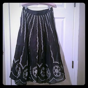 Midi hoop skirt
