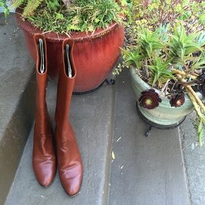 Vintage looking Argentine leather boots