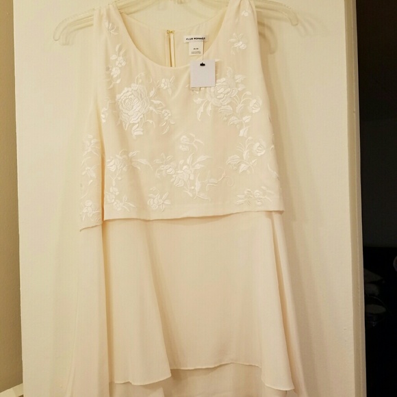Club Monaco authentic lenora tang chemise