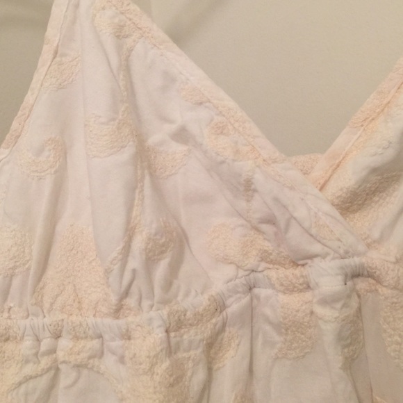 Sundress. Raised stitching, flower design. - Picture 3 of 3