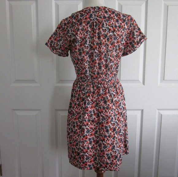 GAP Floral Fit & Flare Shirt Dress NWT 6 - Picture 2 of 4