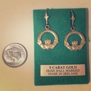 Claddagh 9kt Gold Earrings