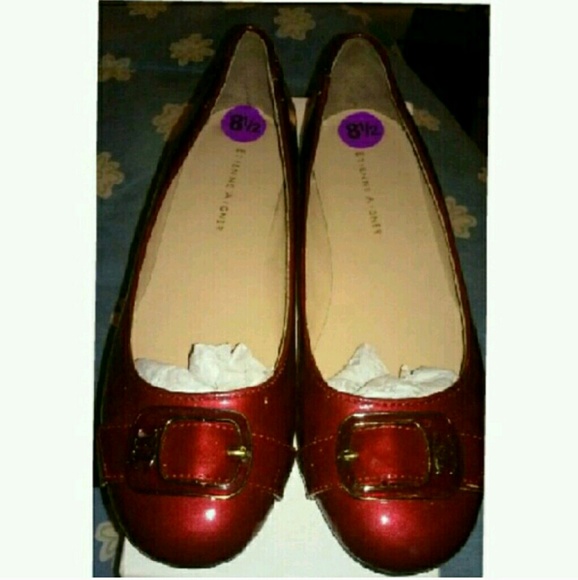 Burgundy flats