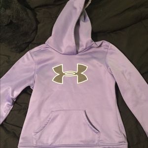 Under armour sweatshirt