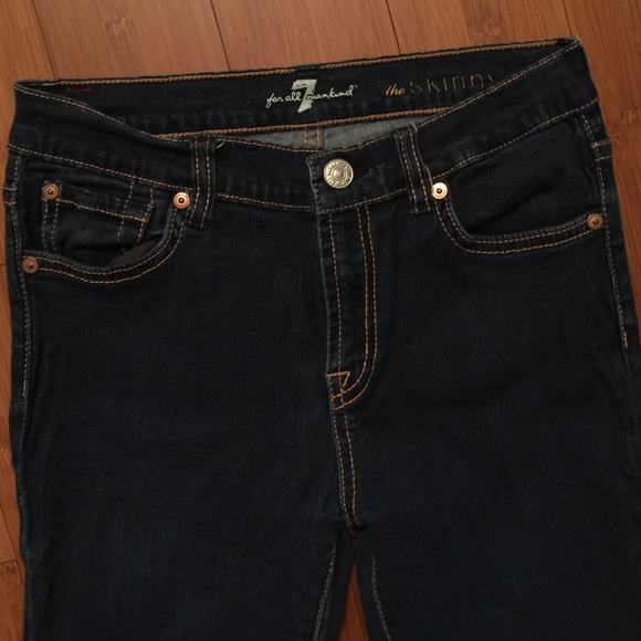 Jeans - Picture 2 of 3