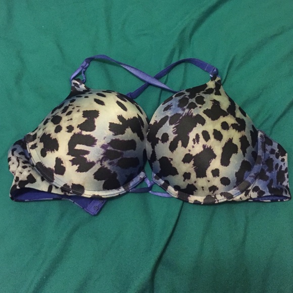 Victoria's Secret Bombshell Bra 💕