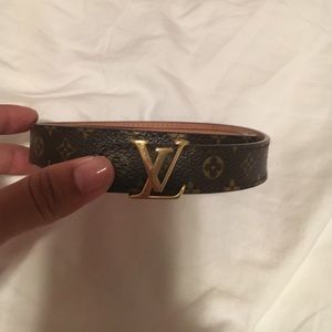 Louis Vuitton Skinny Belt