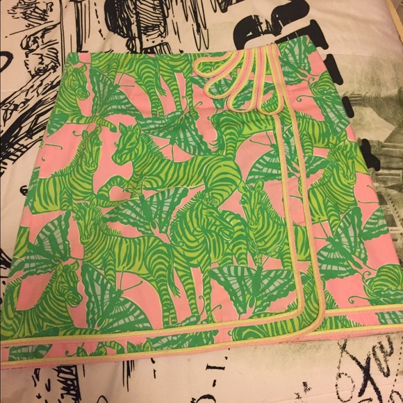 Lilly Pulitzer skirt