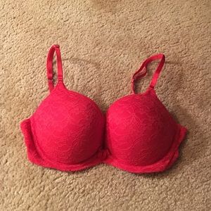 Red Lace Push-up bra