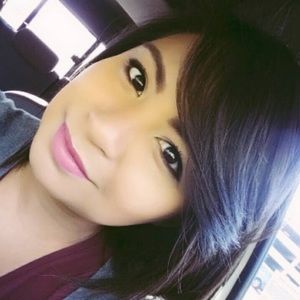 Meet your Posher, Liziel