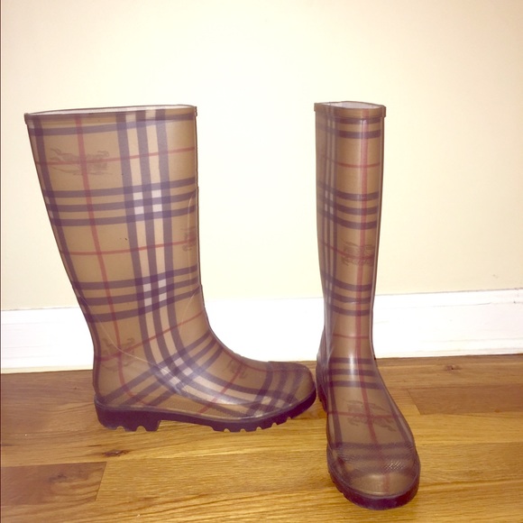 Burberry Classic Rubber Rainboots