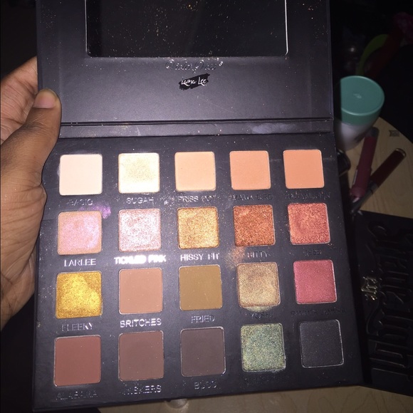 Meet your Posher, Alex - Picture 1 of 1