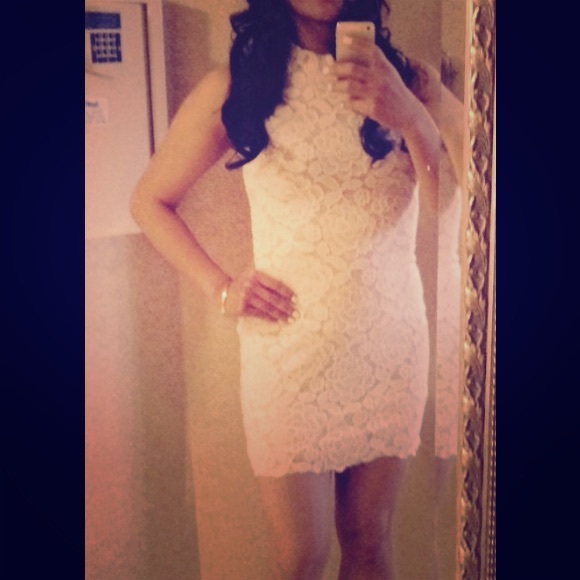 White laced dress