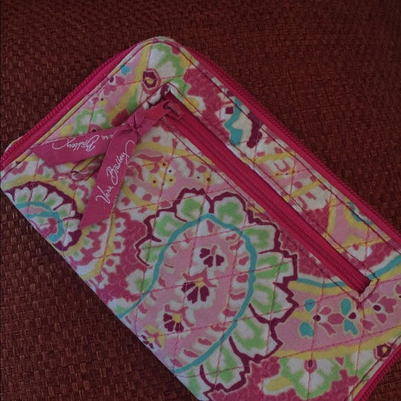 Vera Bradley Capri Melon. retired - Picture 3 of 4