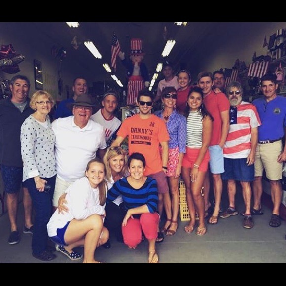 hello I'm Liv!! ๐ - Picture 3 of 4