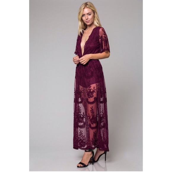 Chloe Lace Embroidered Dress Burgundy 😍 - Picture 2 of 3
