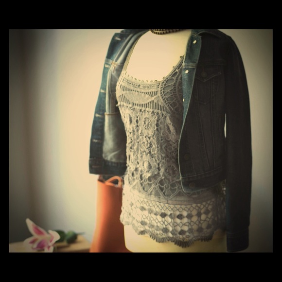 Urban Outfitter's Pins & Needles knit top 🎀🎀