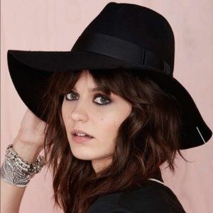 Nasty Gal Black Felt Hat