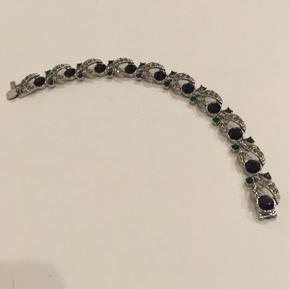 Bracelets - Picture 2 of 2