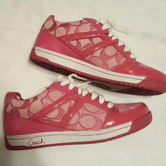 💖HOST PICK💖👟Coach Sneakers