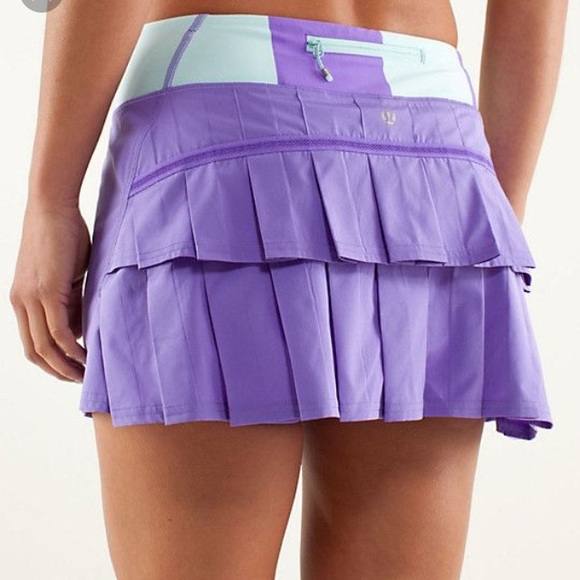 Lululemon pacer running/ tennis skirt