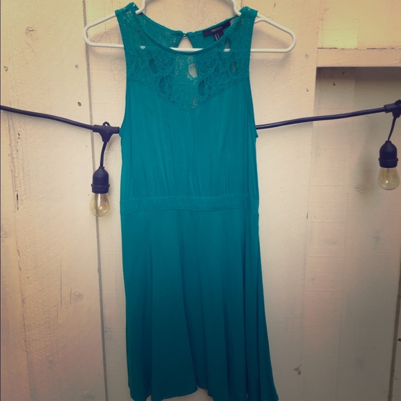 Forever 21 turquoise summer dress size small