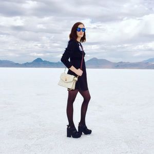 Meet your Posher, Cambria