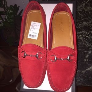 Brand new w box Gucci driving shoes in red suede