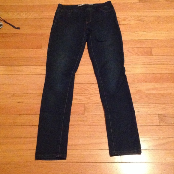 Tractr size 14 skinny jeans