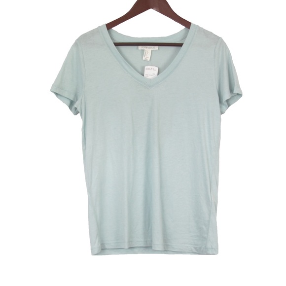 Forever 21 Tops - F21 - V Neck Tee - NWT