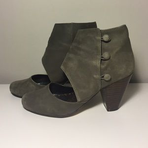 All Black Button Bootie from Anthroplogie size 6