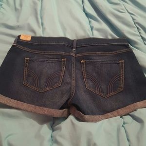 🛇🛇SOLD🚫🚫NWT Hollister Jean shorts