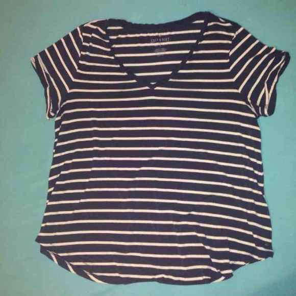 American eagle t-shirt