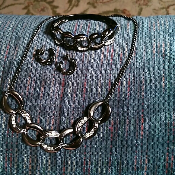 Cute jewlery