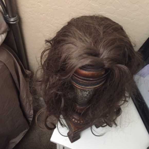 Wigs - Picture 4 of 4