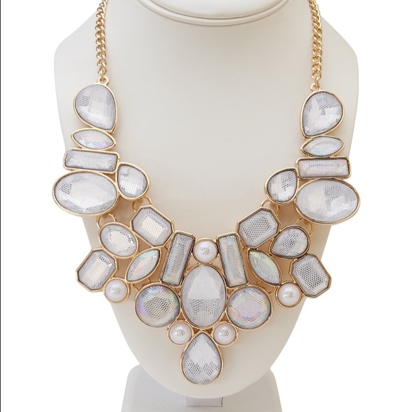 Iridescent Necklace 🌟