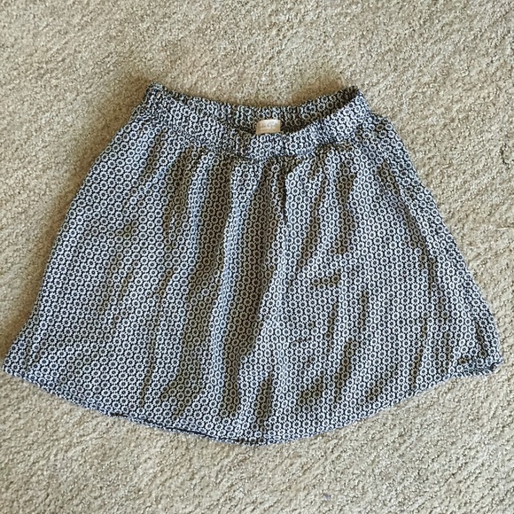 Brandy Melville skirt